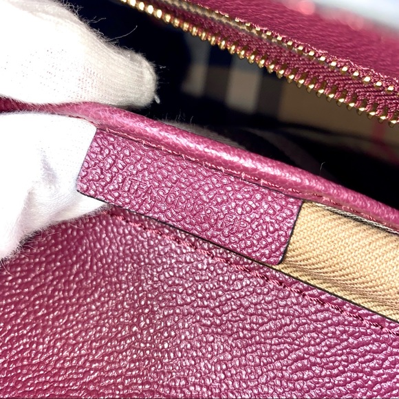 Burberry medium soft grain buckle satchel / shoulder bag - Picture 13 of 14